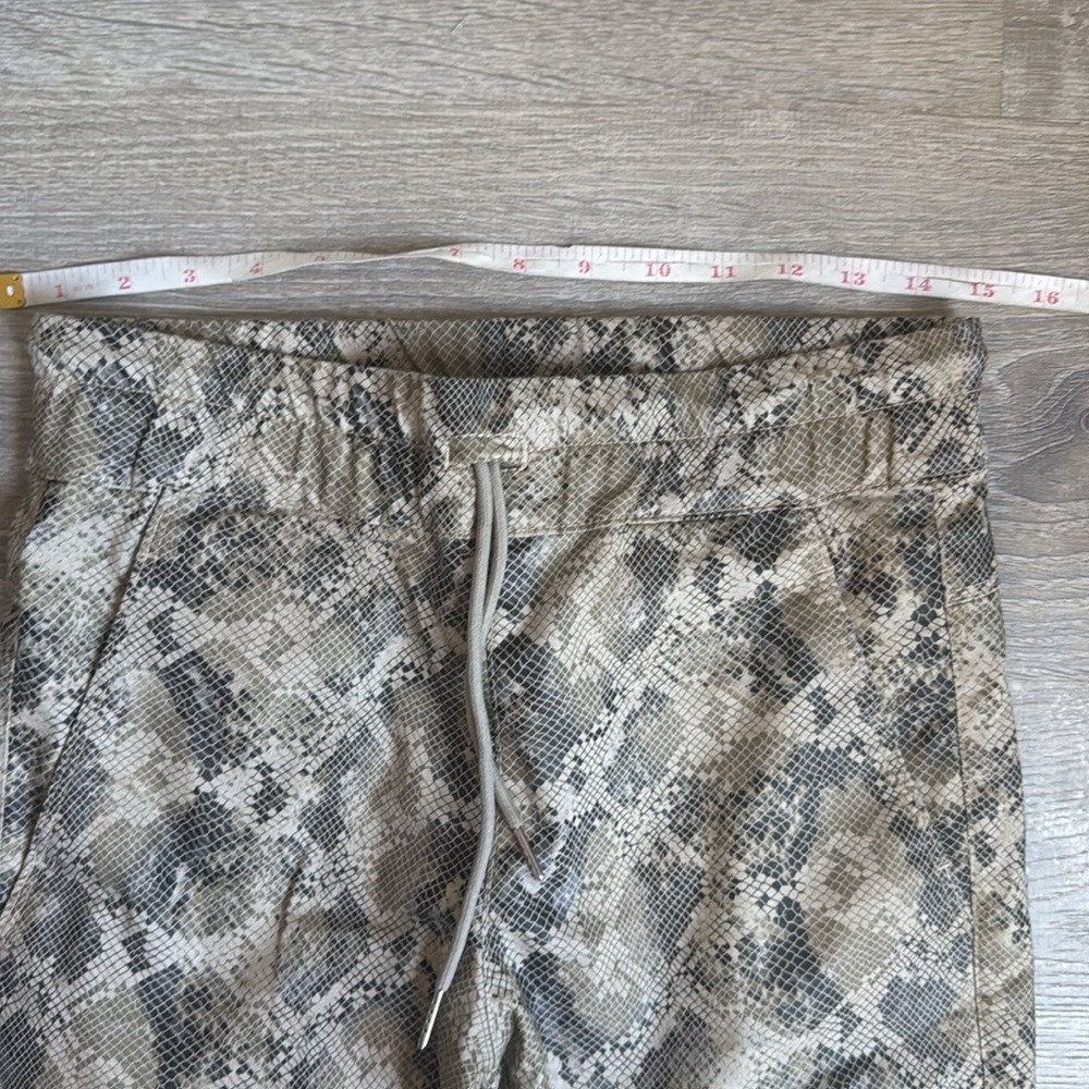 Bevy Flog Shely In Beige Python Print 24 - Picture 5 of 12